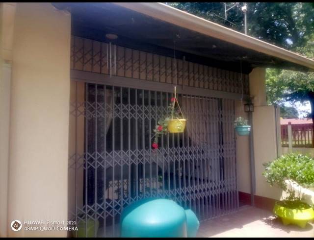 3 BEDROOM HOUSE FOR SALE IN VAALPARK
